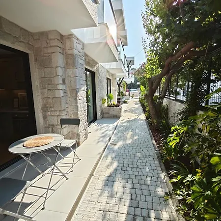 公寓式酒店 Local House