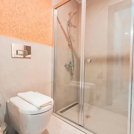 Local House 3* 博德鲁姆