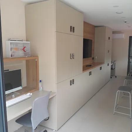 公寓式酒店 Local House