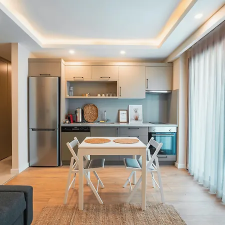 Local House Αλικαρνασσός