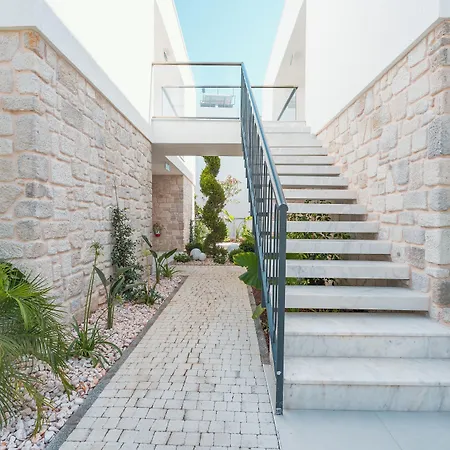 Local House 3* Αλικαρνασσός