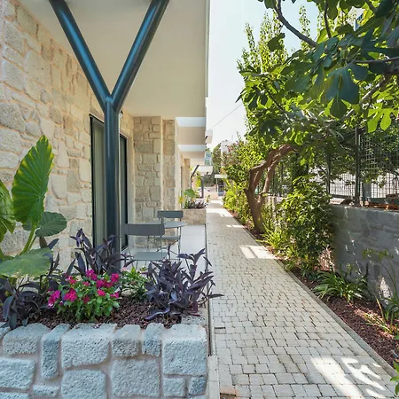 Local House شقة فندقية 3*