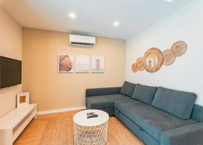 شقة فندقية Local House 3*